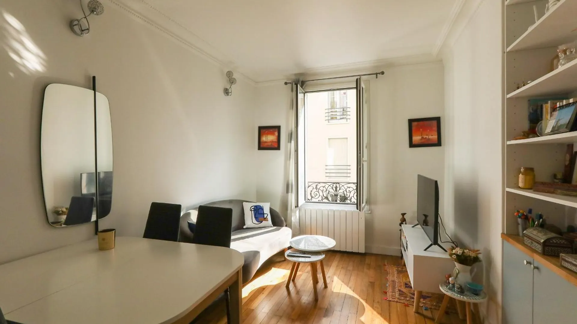 Apartment For 2 In The 14Th District París